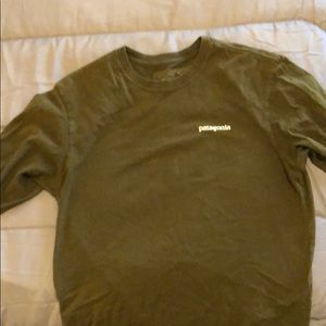 Olive green Patagonia t-shirt